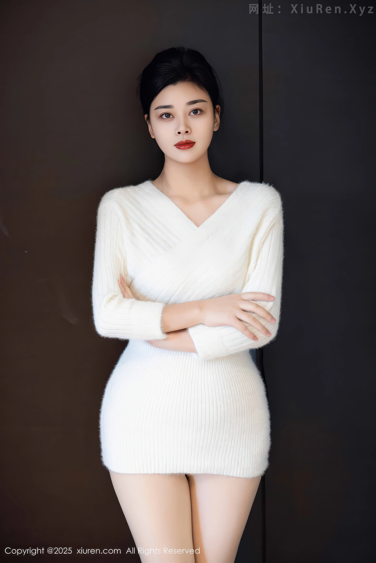 图片[2]-[XiuRen秀人网] VOL.10986 模特徐清妍性感白色毛衣露黑色内衣配超薄肉丝秀曼妙身姿诱惑写真86P-秀人网官方网站